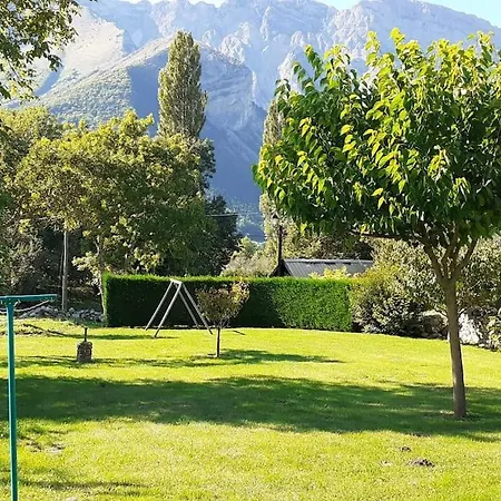 Villa Reflets De Montagnes Aubessagne Exterior foto